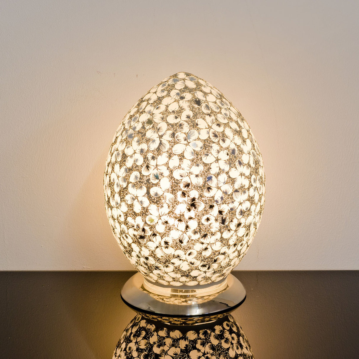 White Flower Medium Mosaic Glass Egg Lamp