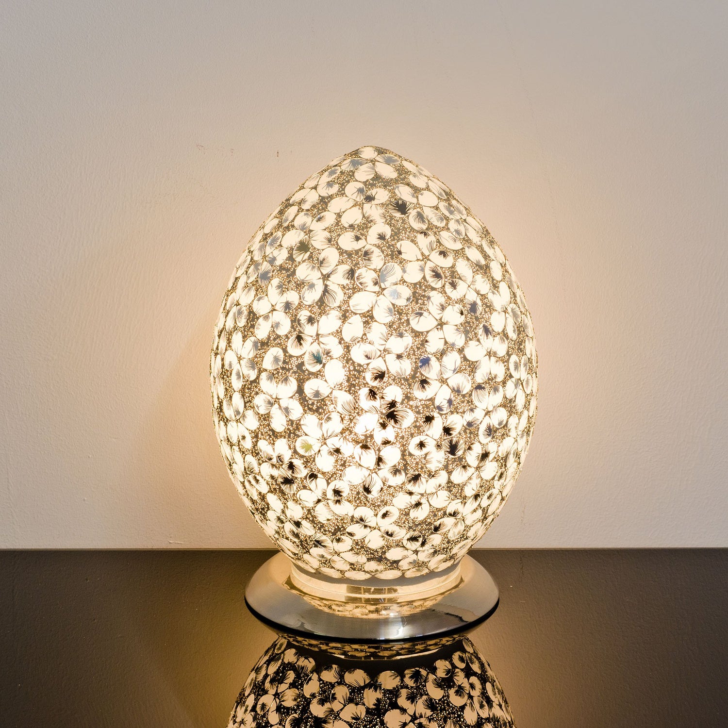 White Flower Medium Mosaic Glass Egg Lamp