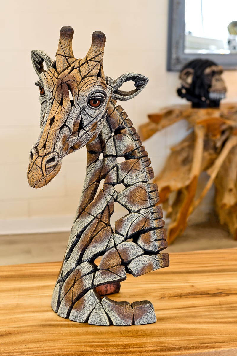 Giraffe Bust Edge Sculpture