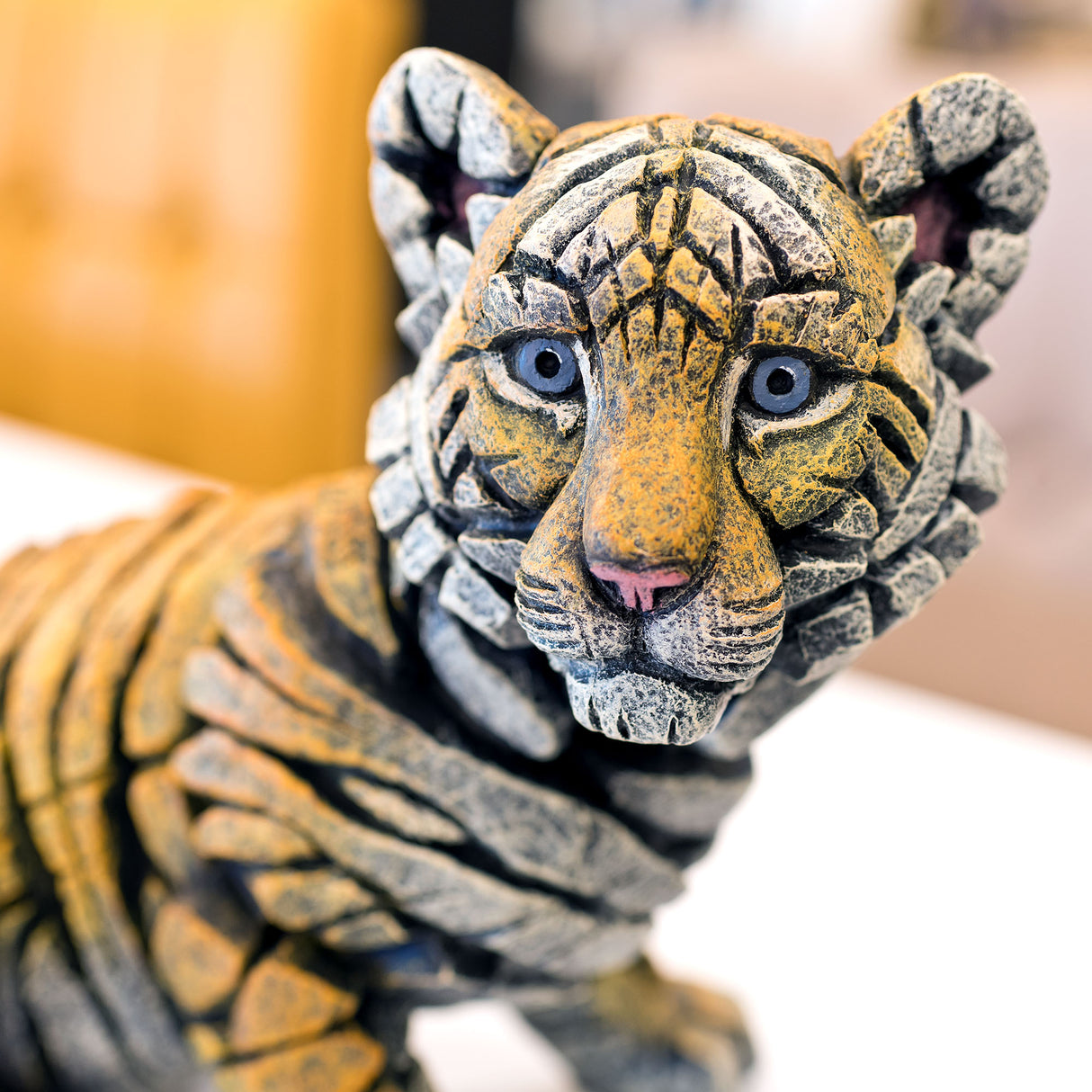 Tiger Cub Ornament Edge Sculpture