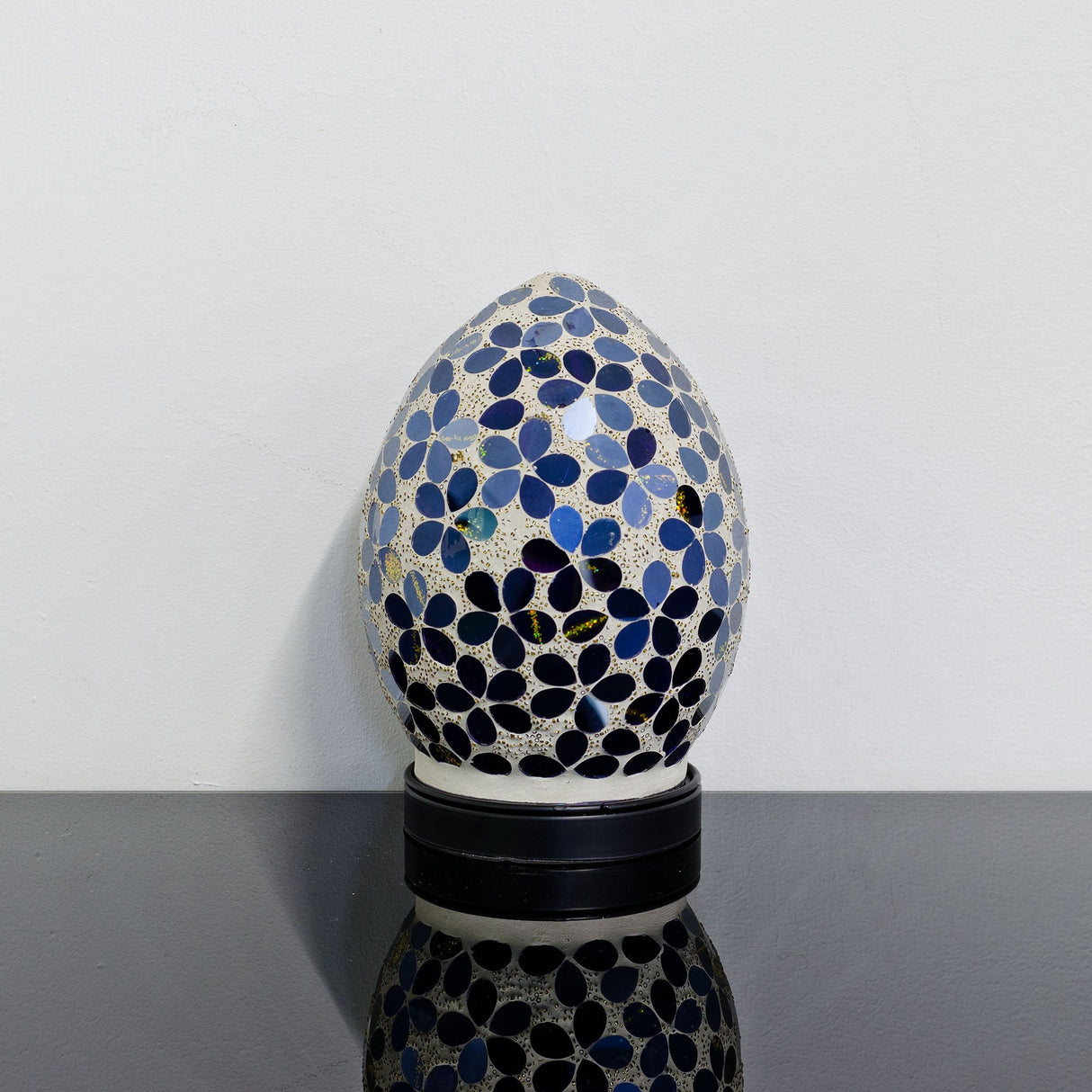 Purple Flower Small Mosaic Glass Egg Lamp