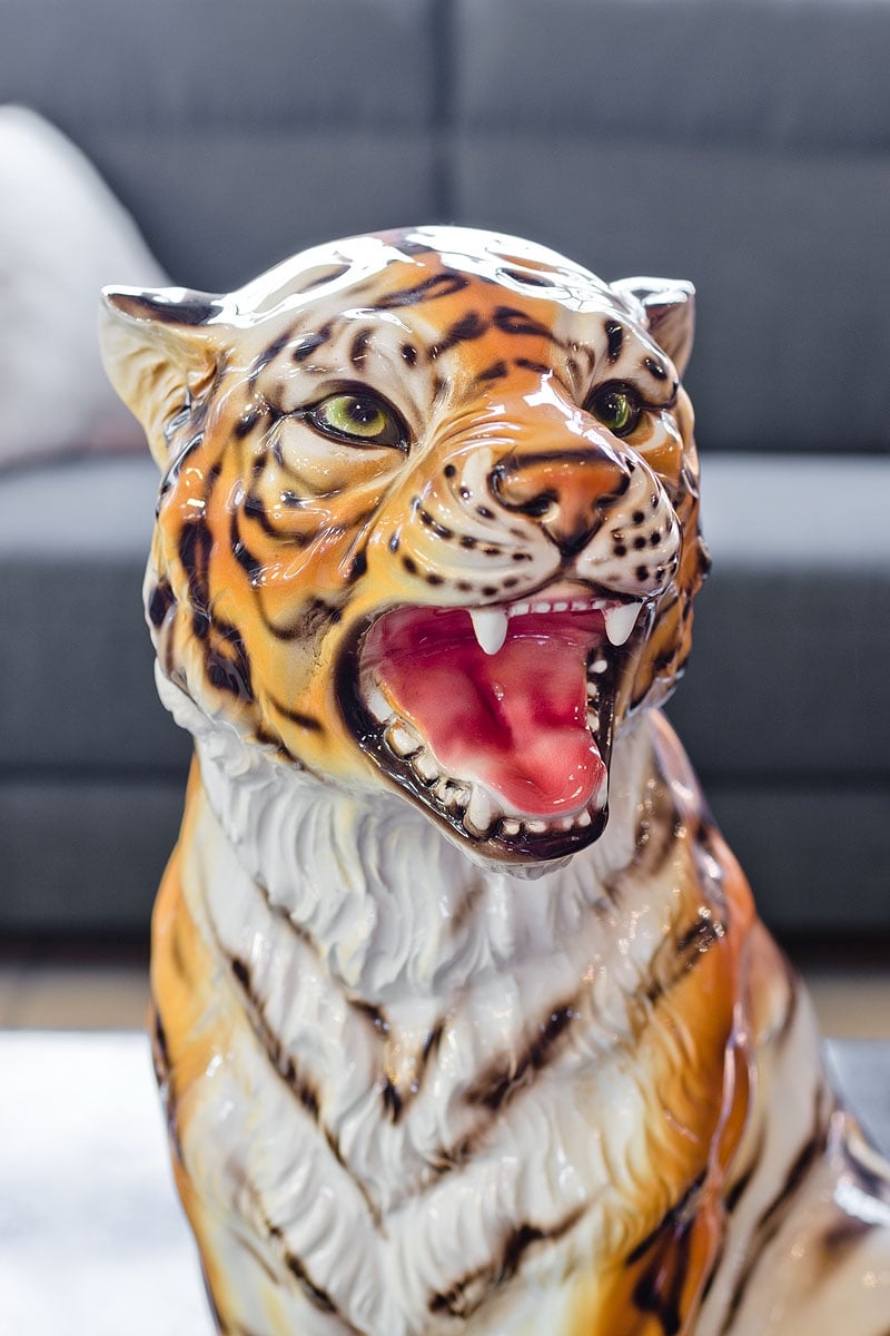 Roaring Tiger Cub Statue - Boxer Ceramiche